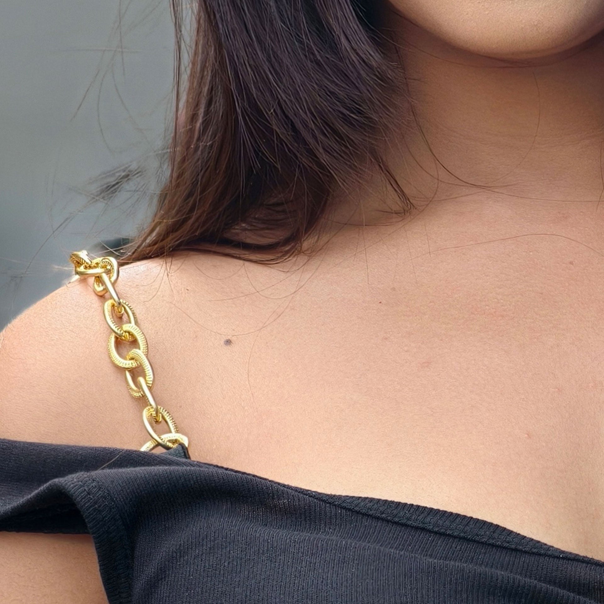 Women’s Adjustable Replacement Bra Straps – Black Beaded & Gold Chain Set