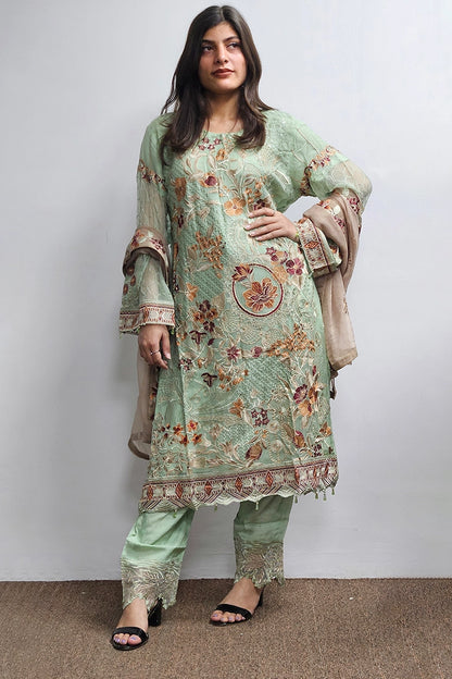 Pakistani Salwar Kameez With Organza Dupatta