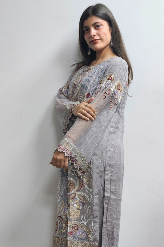 Pakistani Grey Suit Chiffon Dupatta